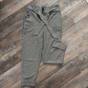 Free Press Black and White Ankle Cropped Pants